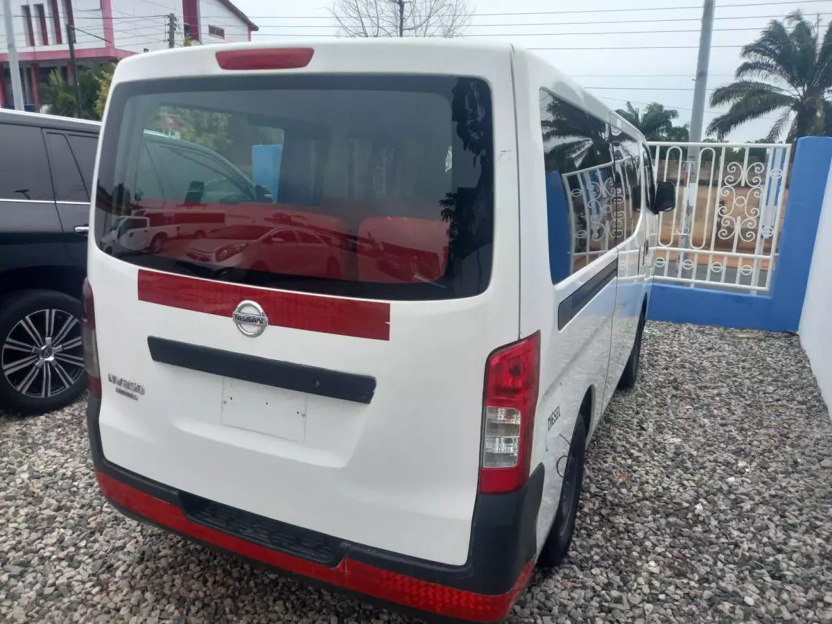 Toyota Hiace   - 2016