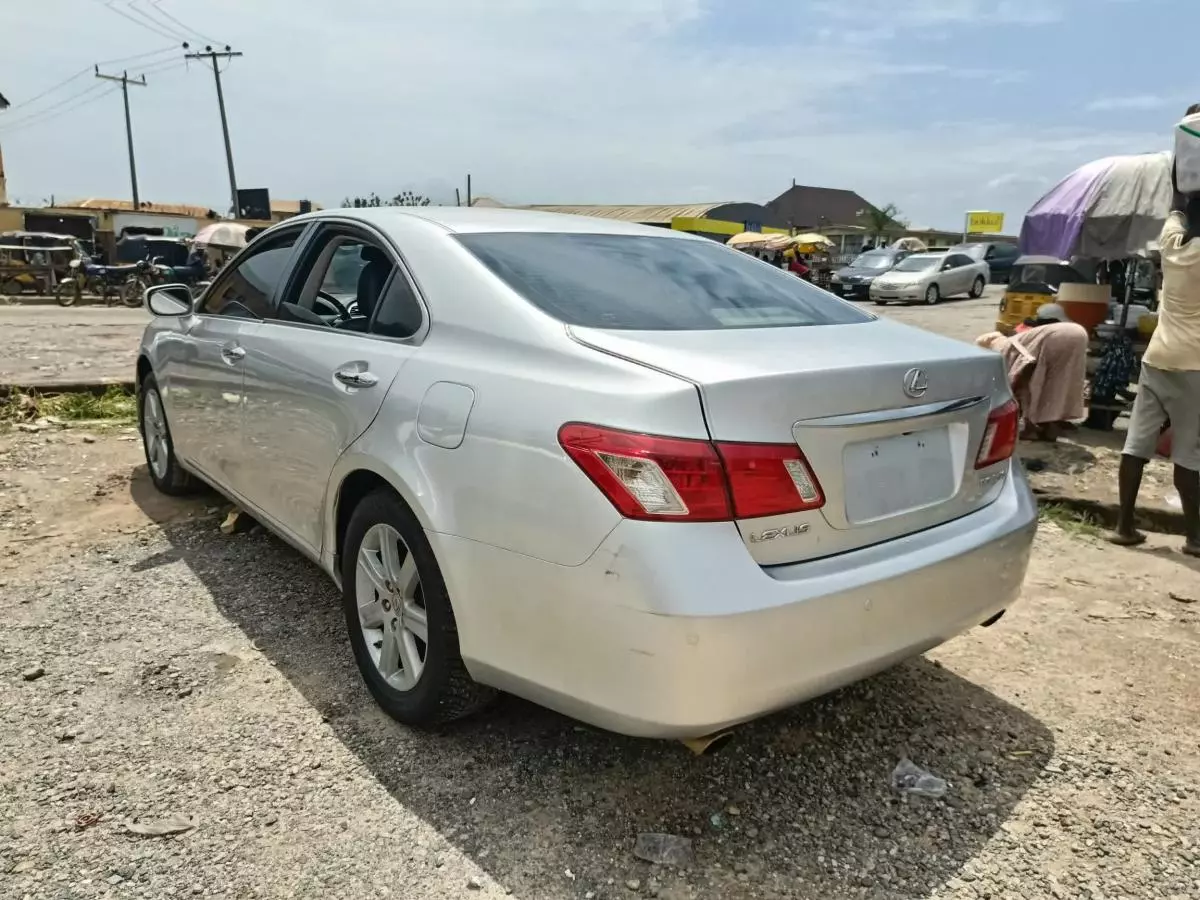 Lexus ES 350   - 2008