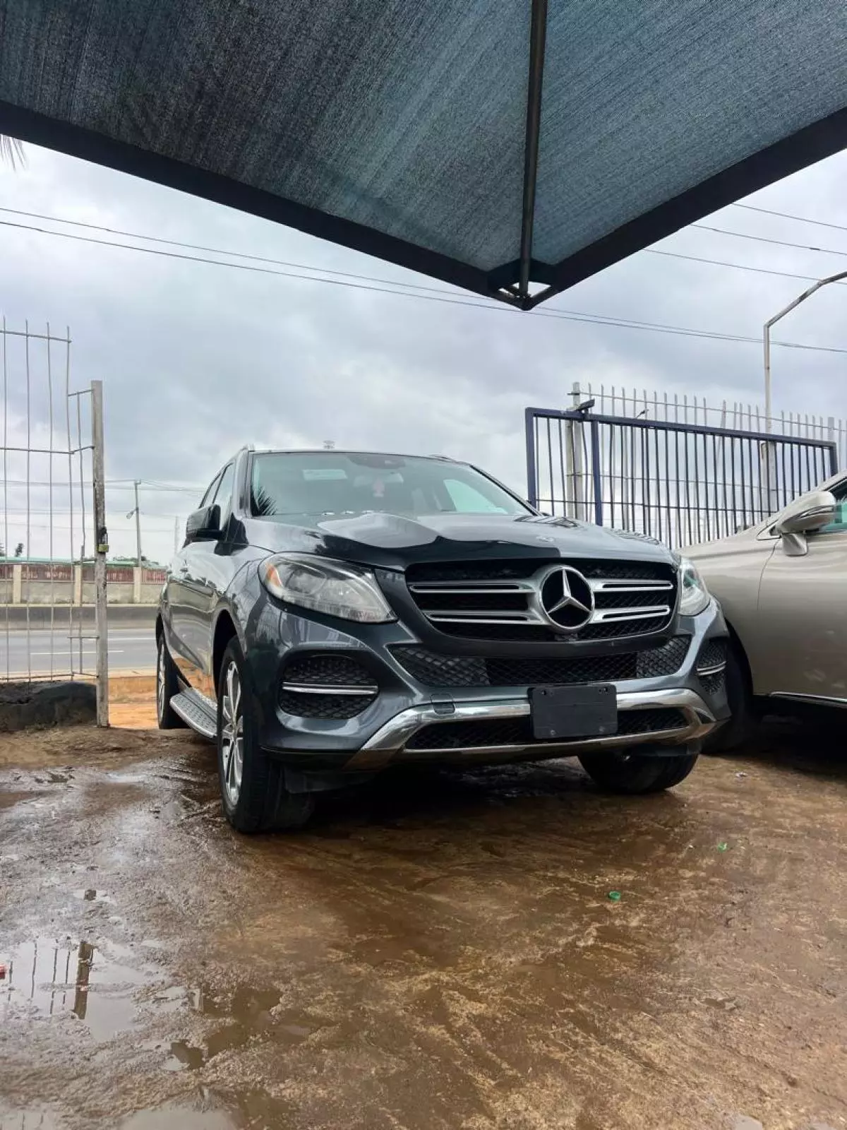 Mercedes-Benz GLE 350   - 2016