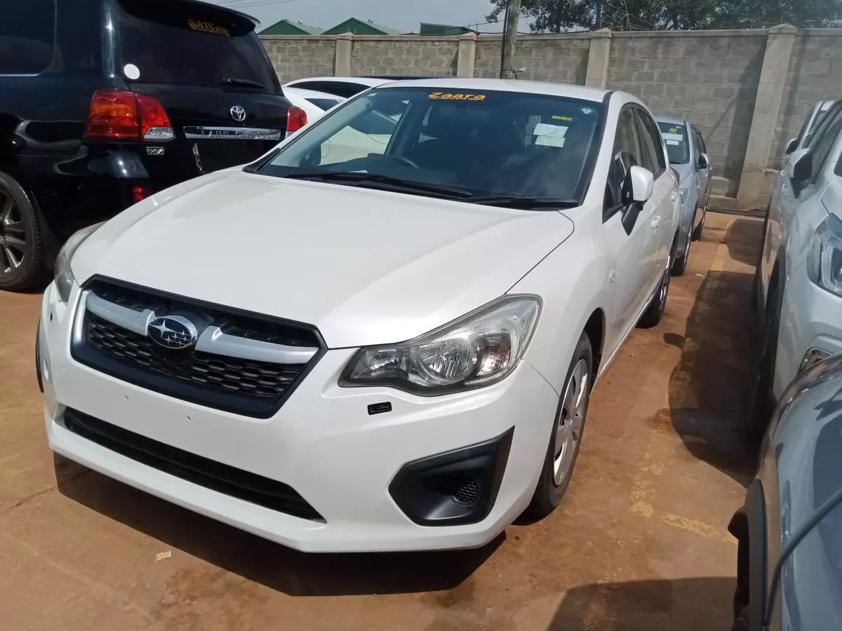 Subaru Impreza   - 2014