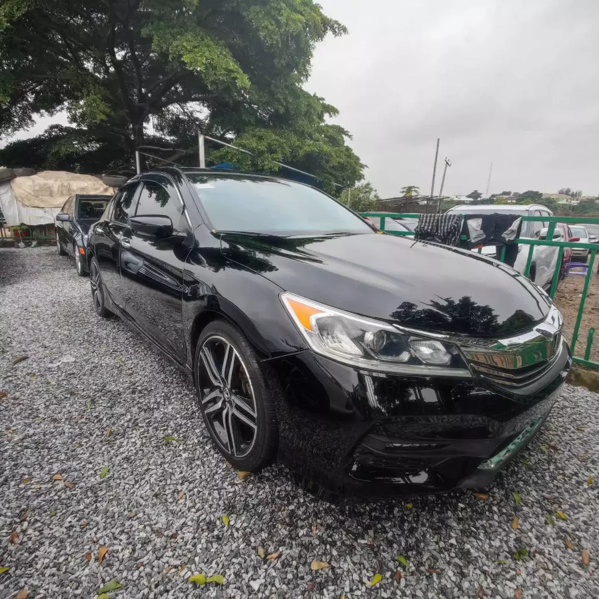 Honda Accord   - 2017