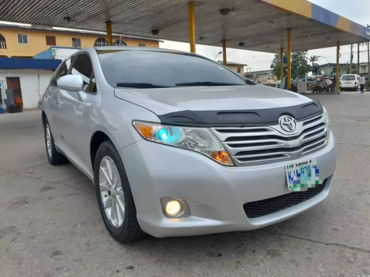 Toyota Venza   - 2009