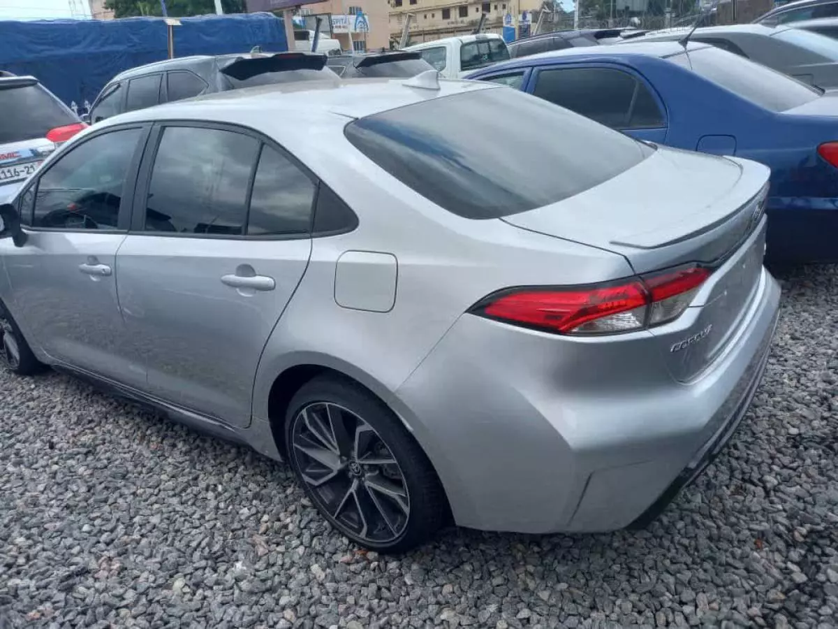 Toyota Corolla   - 2020