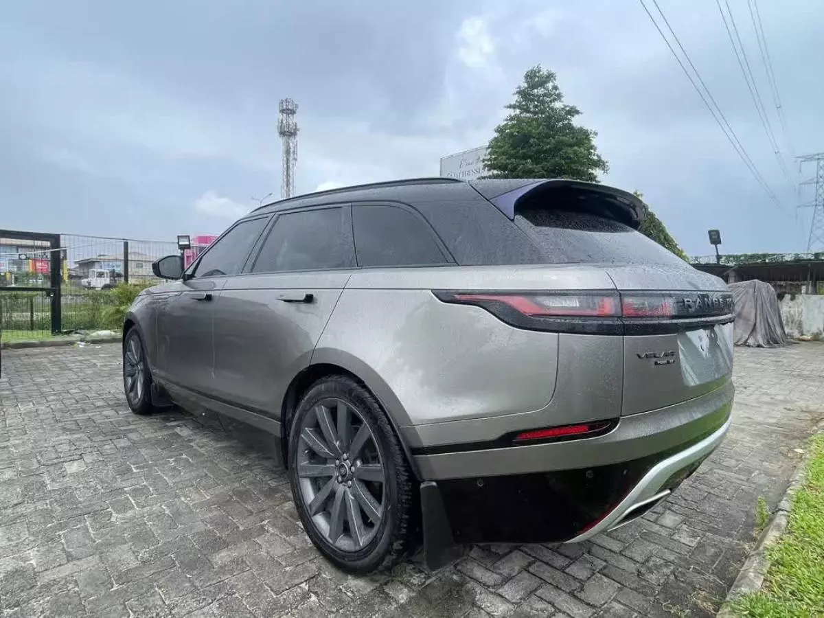 Land Rover Range Rover Velar   - 2017