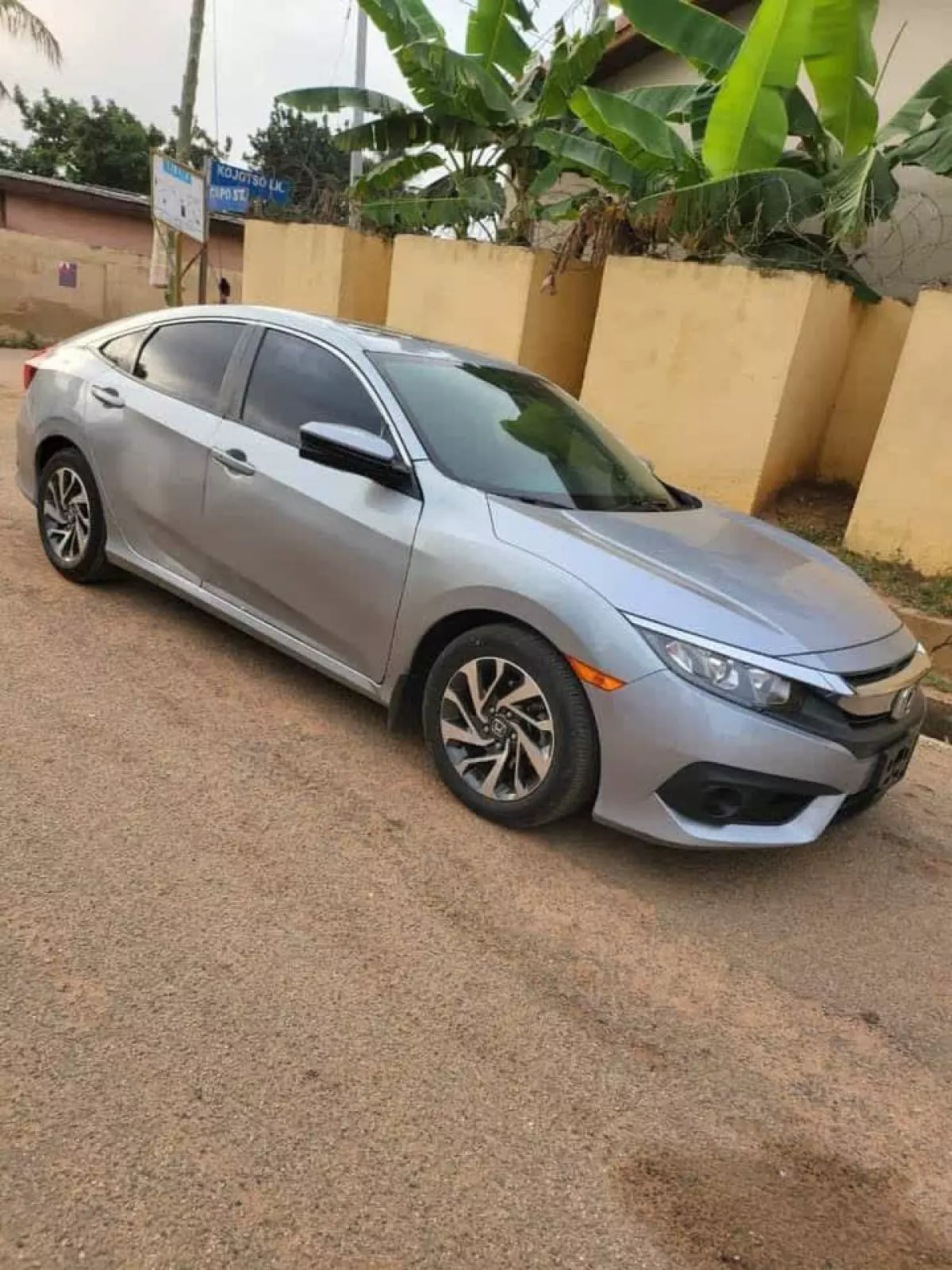 Honda Civic   - 2017