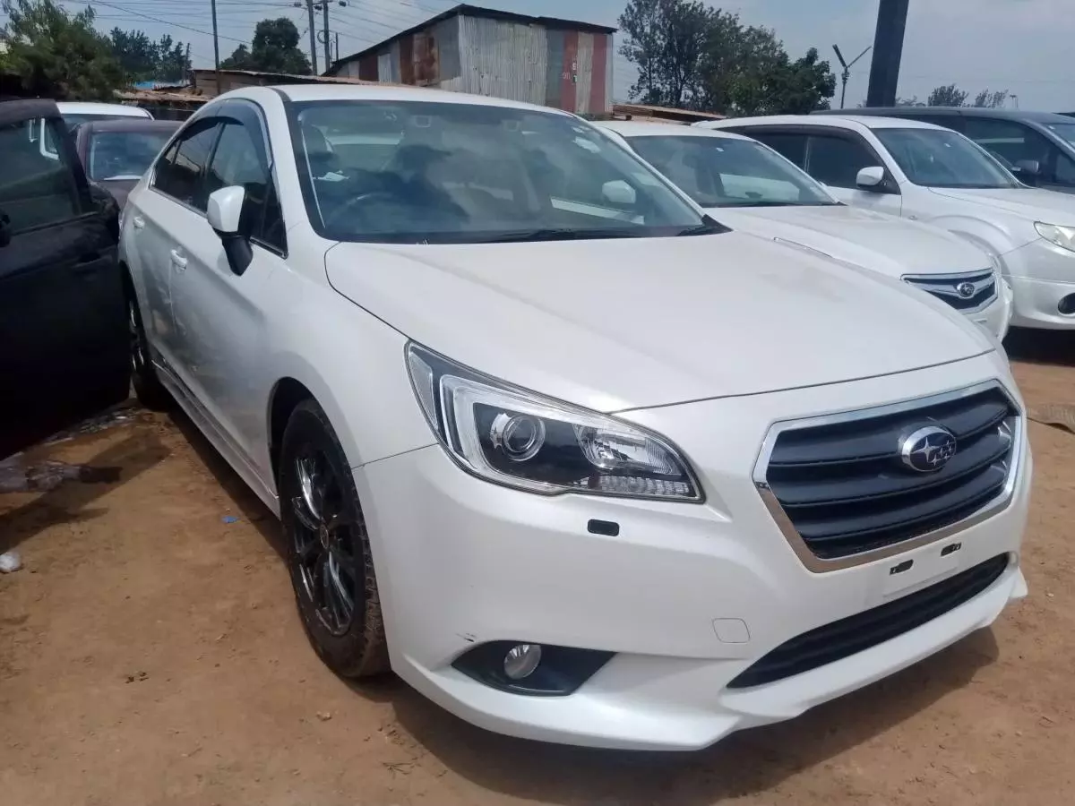 Subaru Legacy B4   - 2015