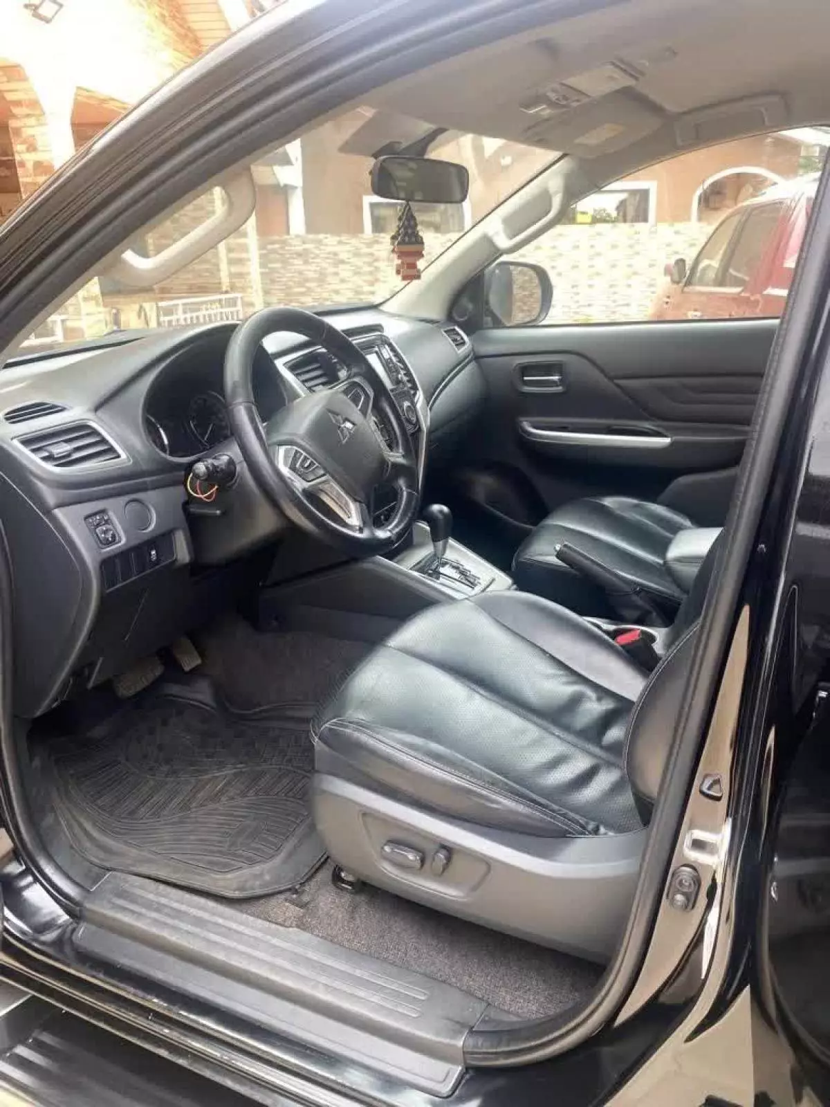 Mitsubishi L200 - 2021