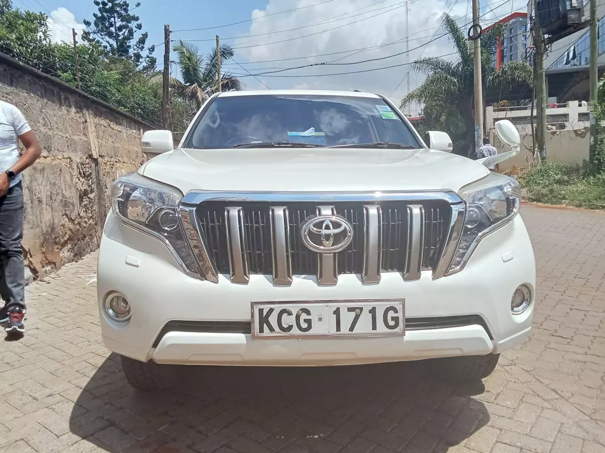 Toyota Landcruiser prado TX   - 2014