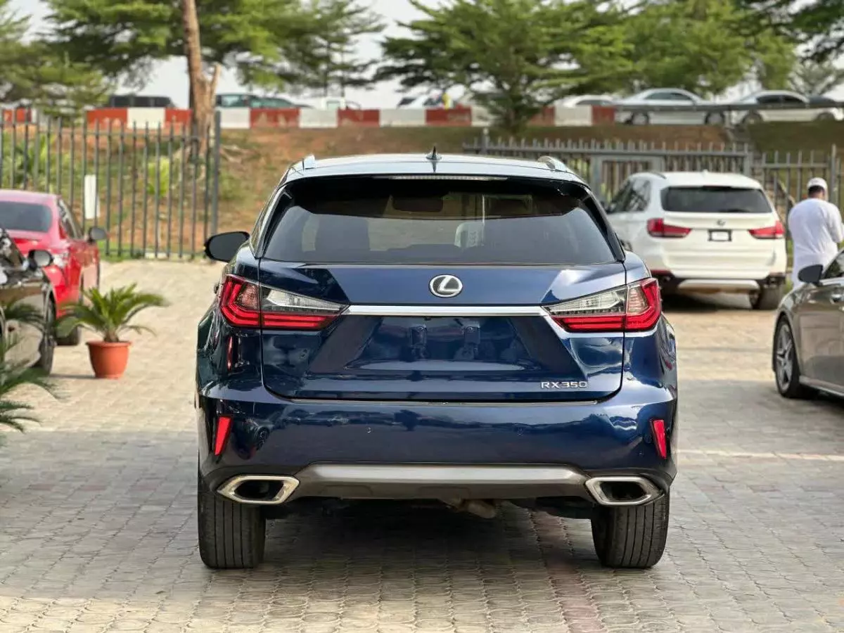 Lexus RX 350   - 2019