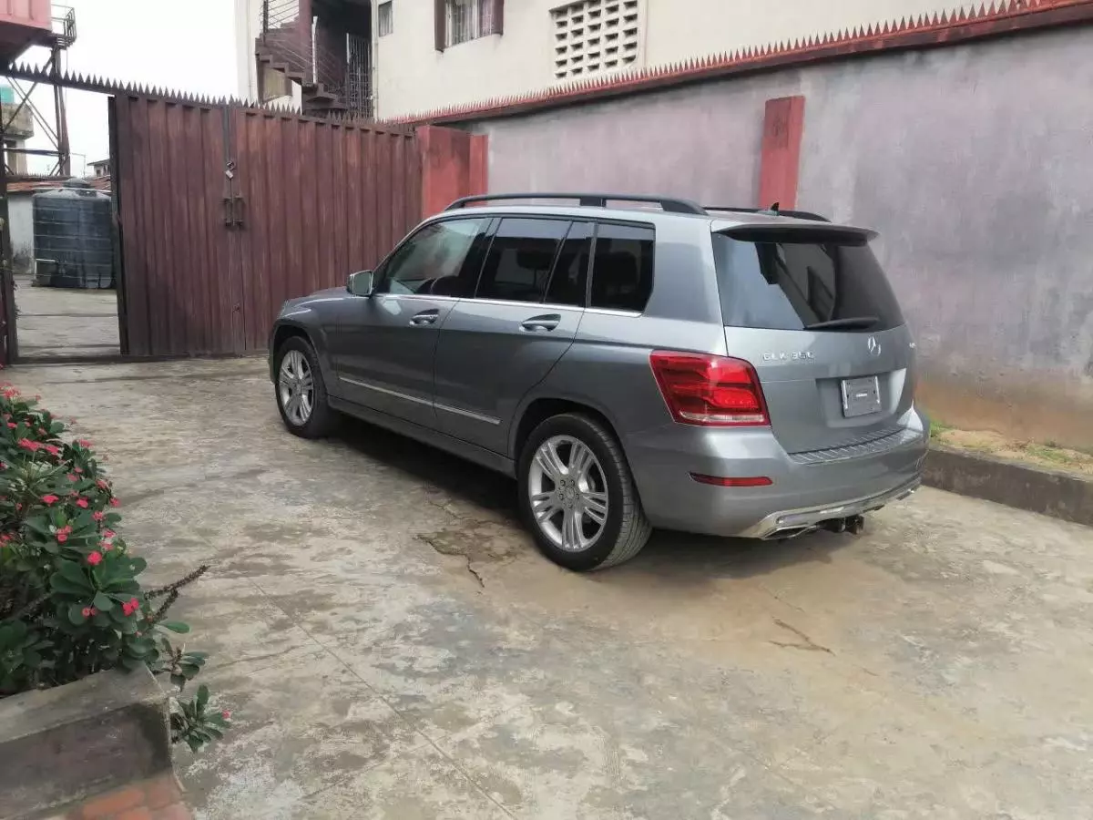 Mercedes-Benz GLK 350   - 2013