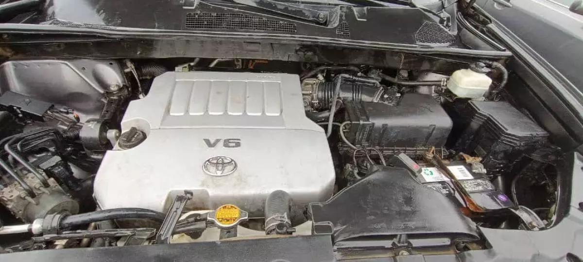 Toyota Highlander - 2012