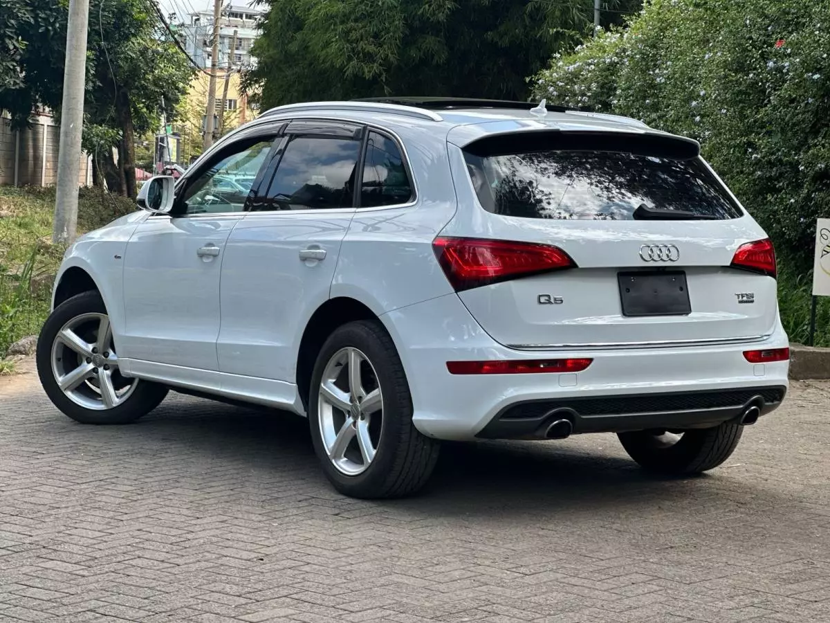 Audi Q5   - 2017