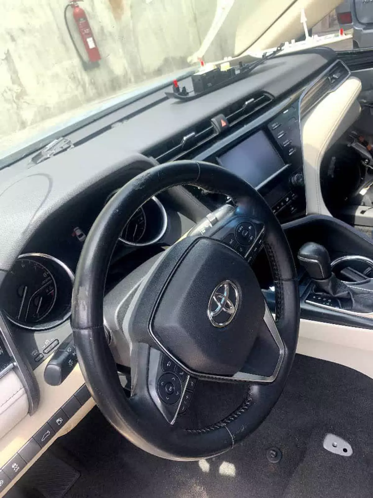 Toyota Camry   - 2018