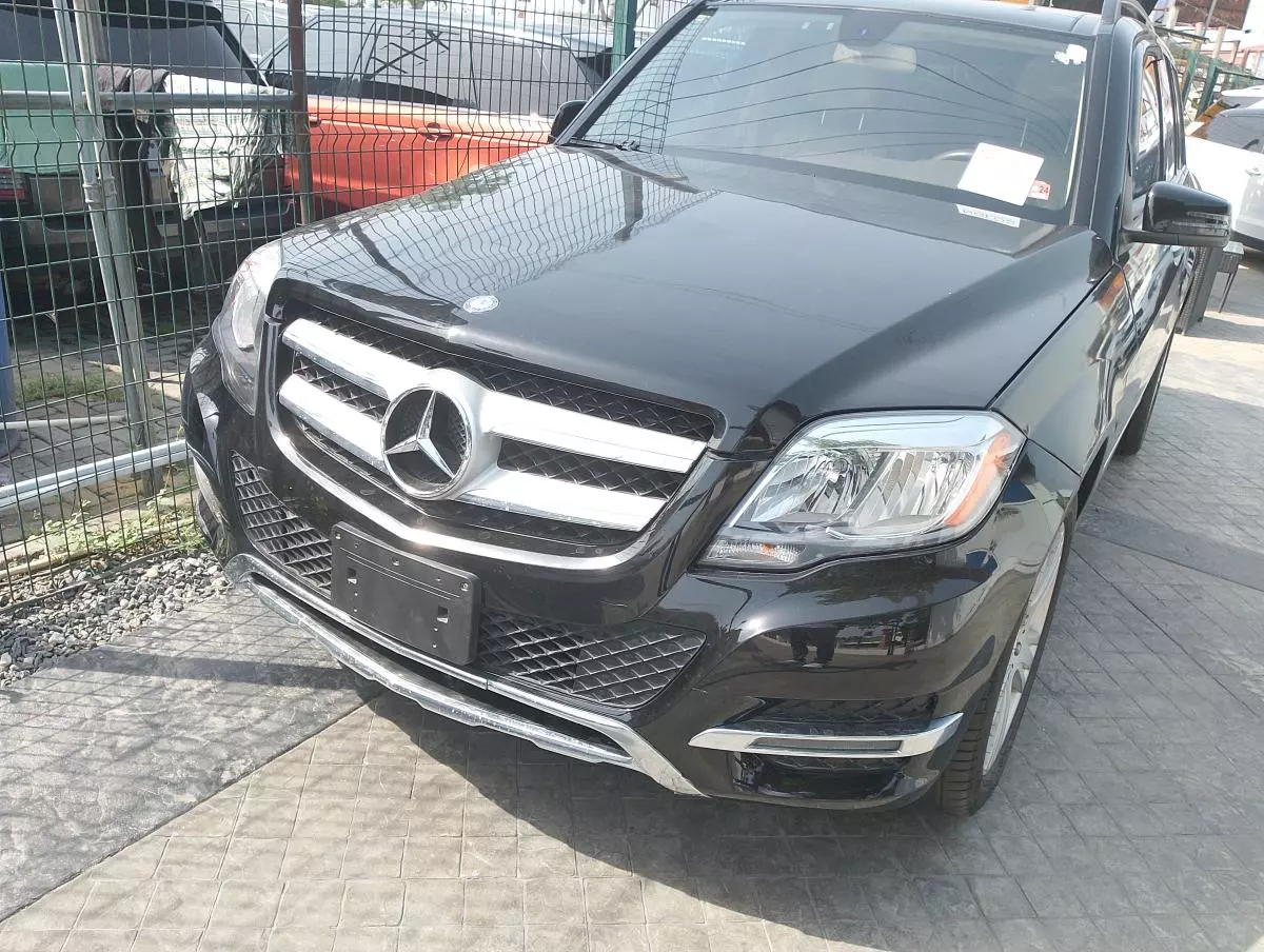 Mercedes-Benz GLK 350   - 2013