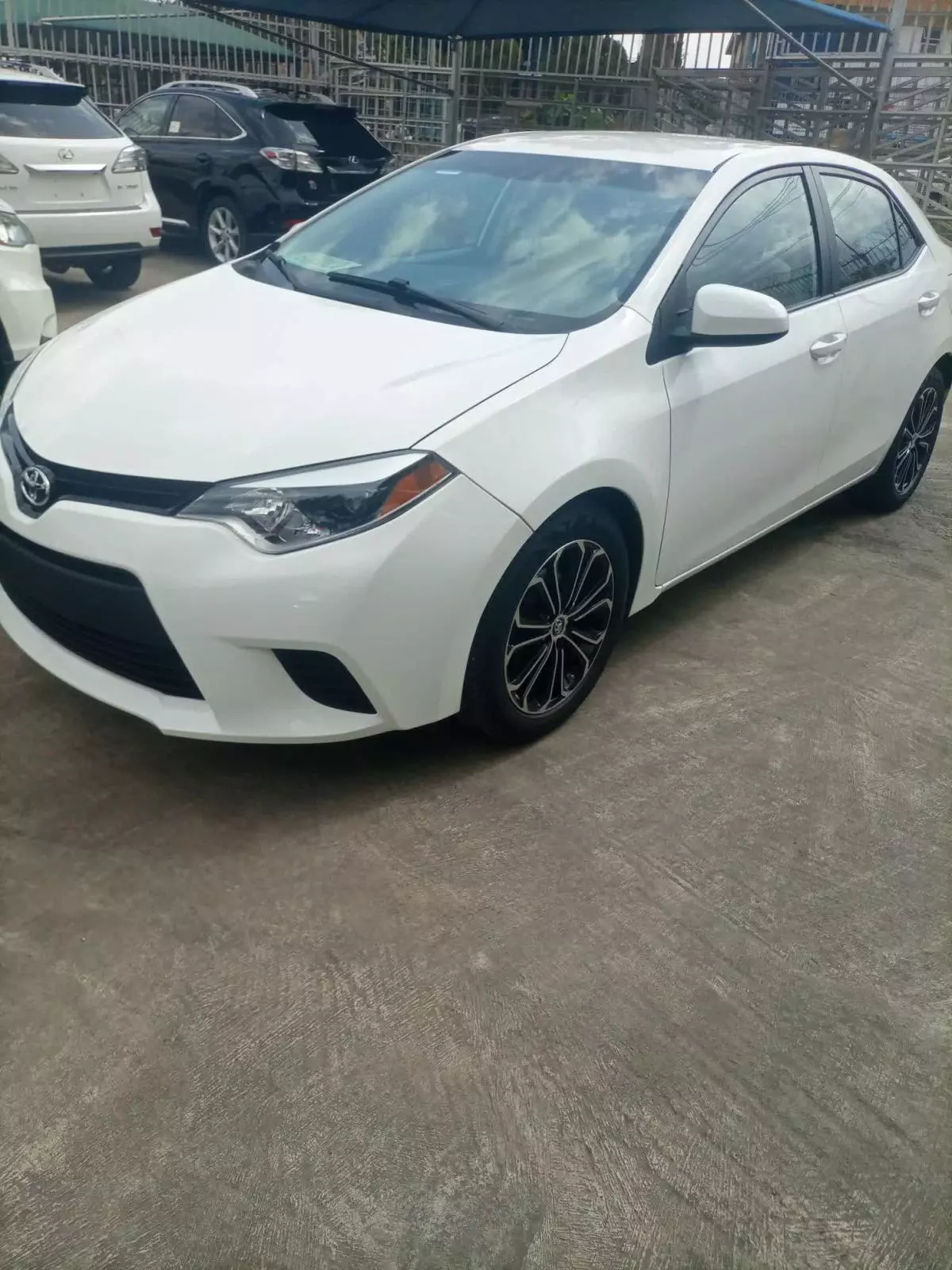 Toyota Corolla   - 2014