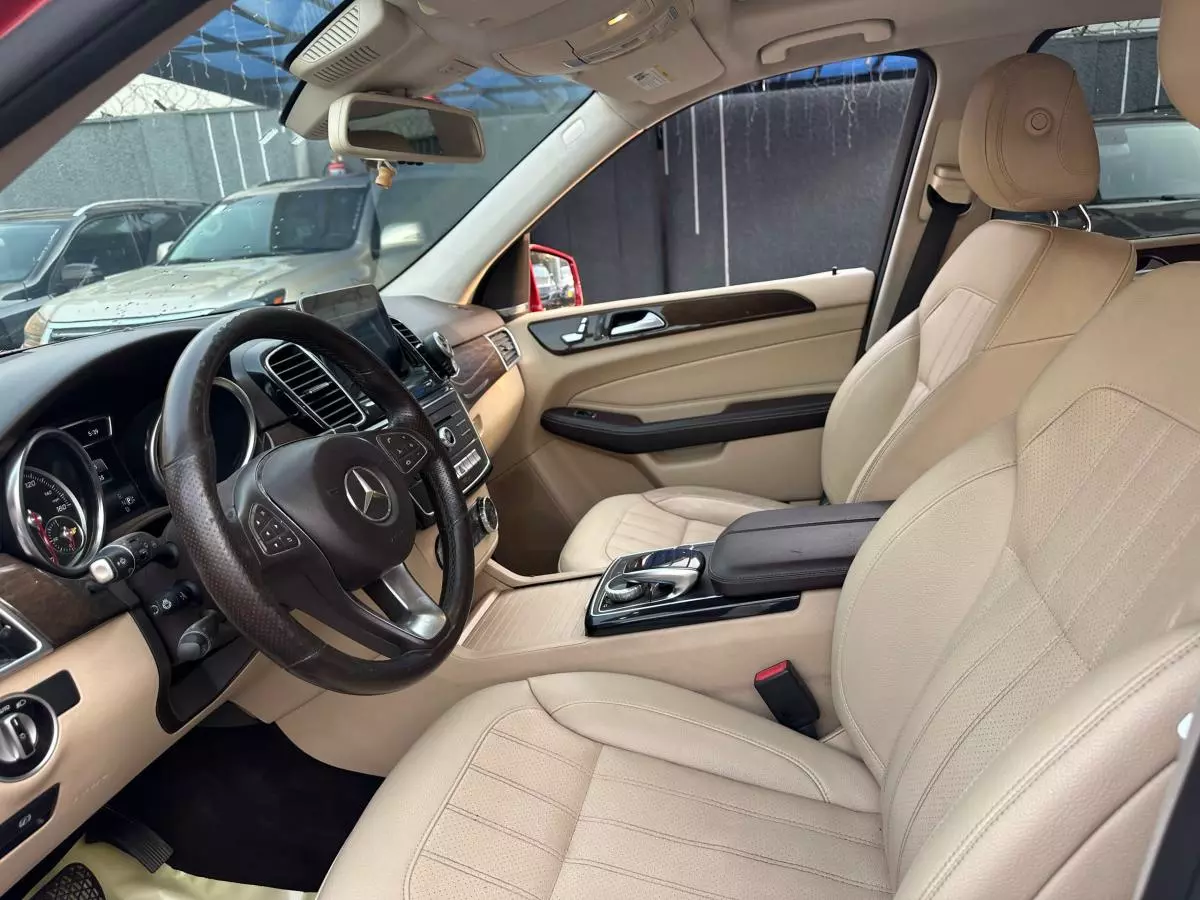 Mercedes-Benz GLE 350   - 2016