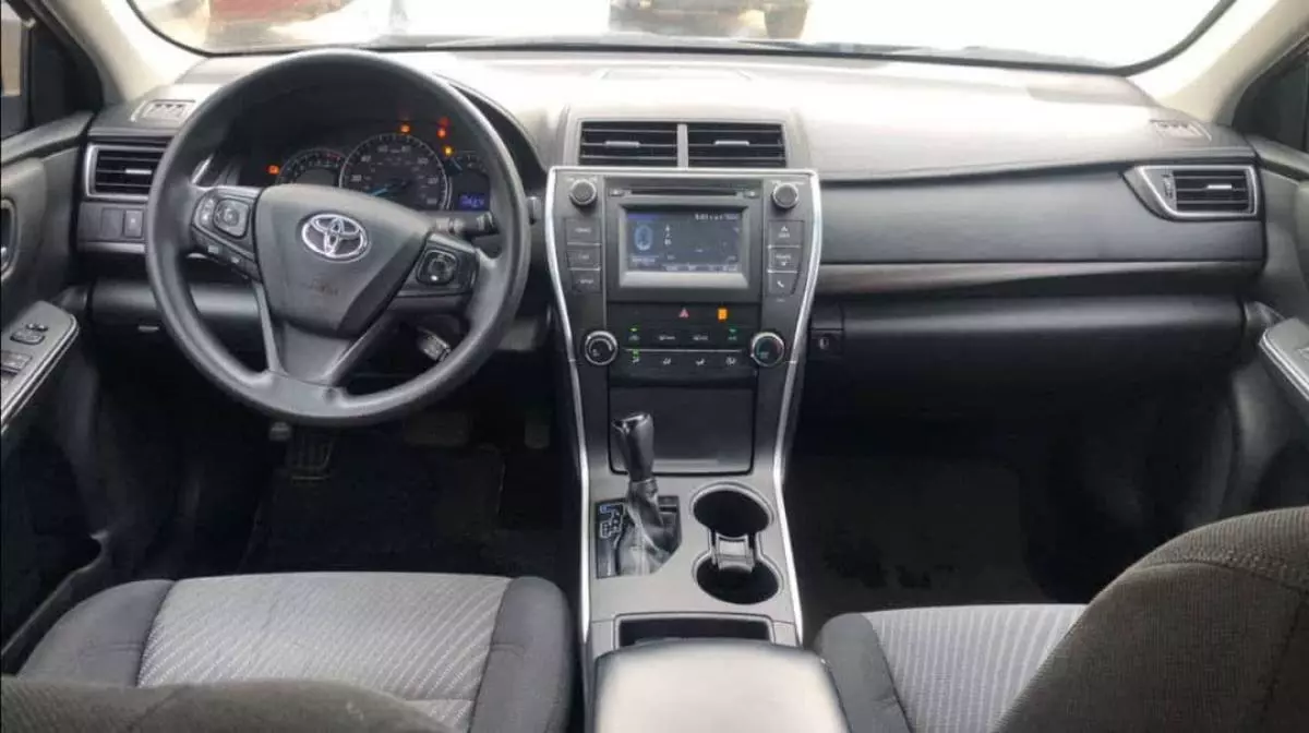 Toyota Camry   - 2015