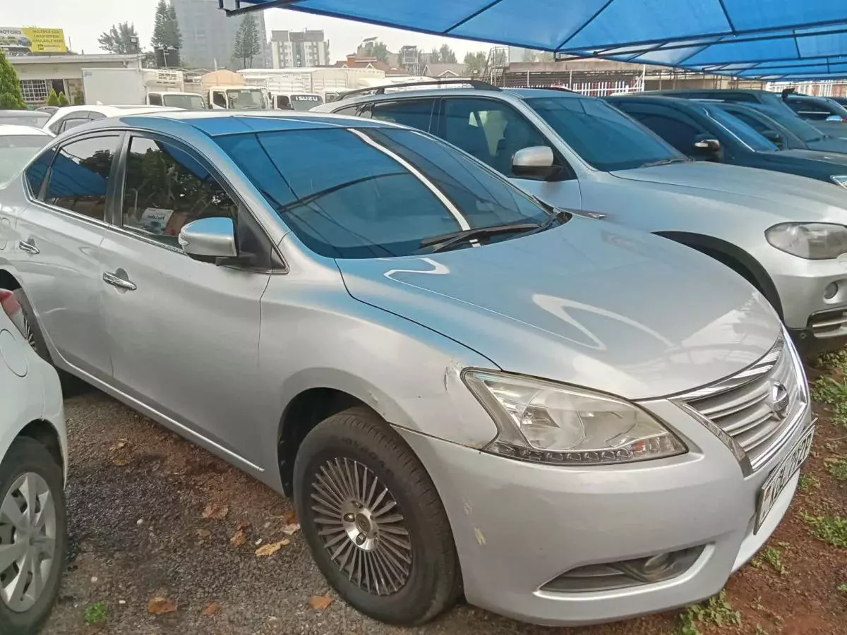 Nissan Sylphy   - 2016