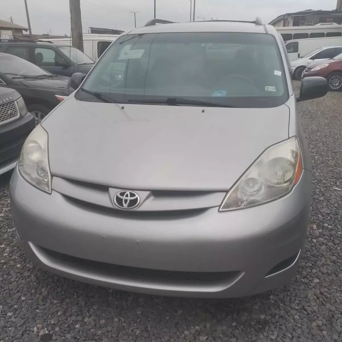 Toyota Sienna   - 2008