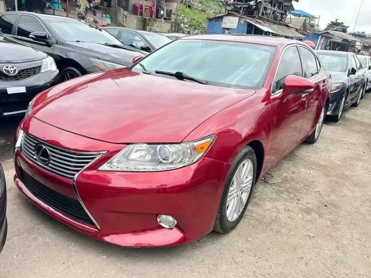 Lexus ES 350   - 2014