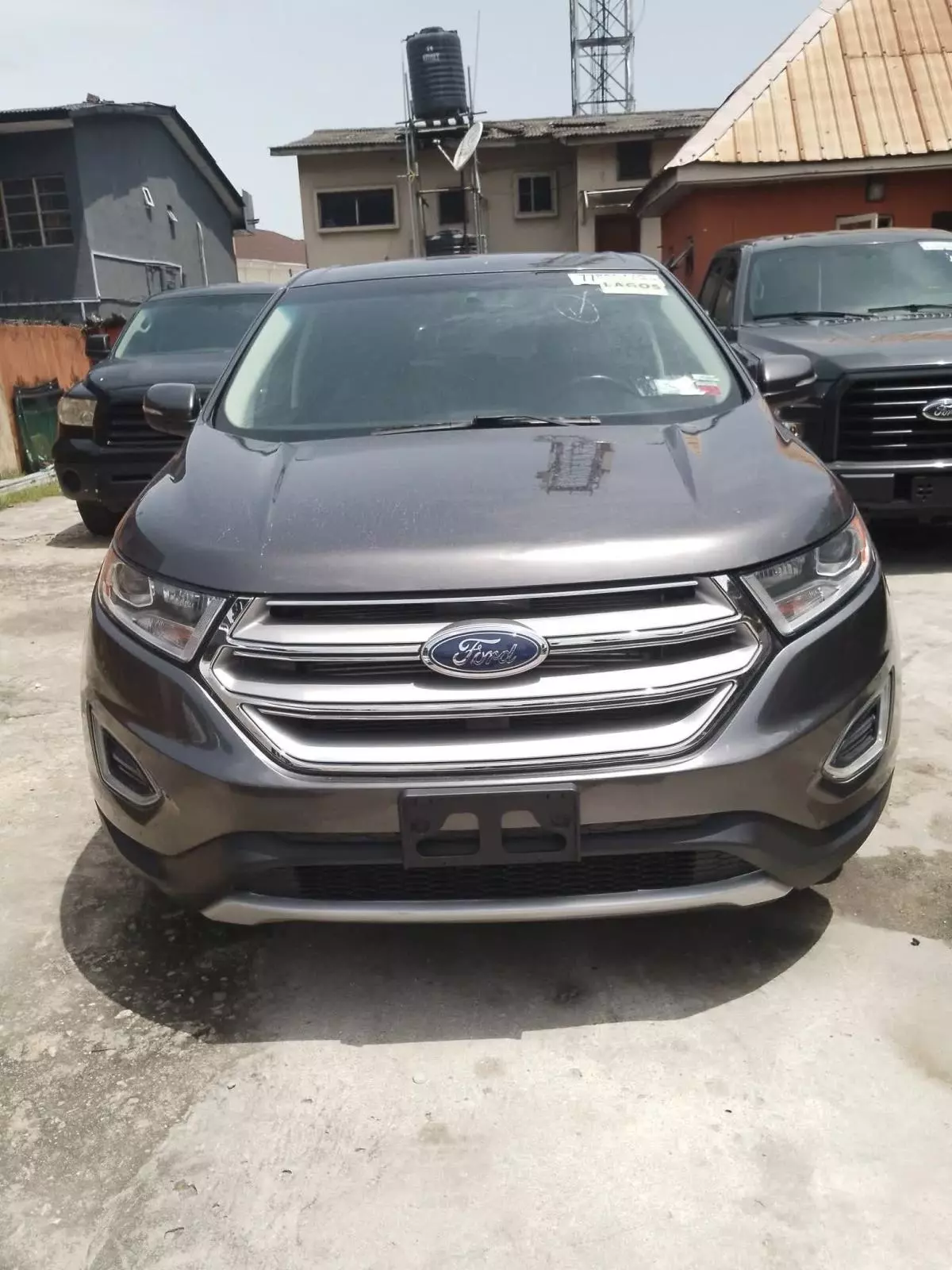 Ford Edge   - 2015