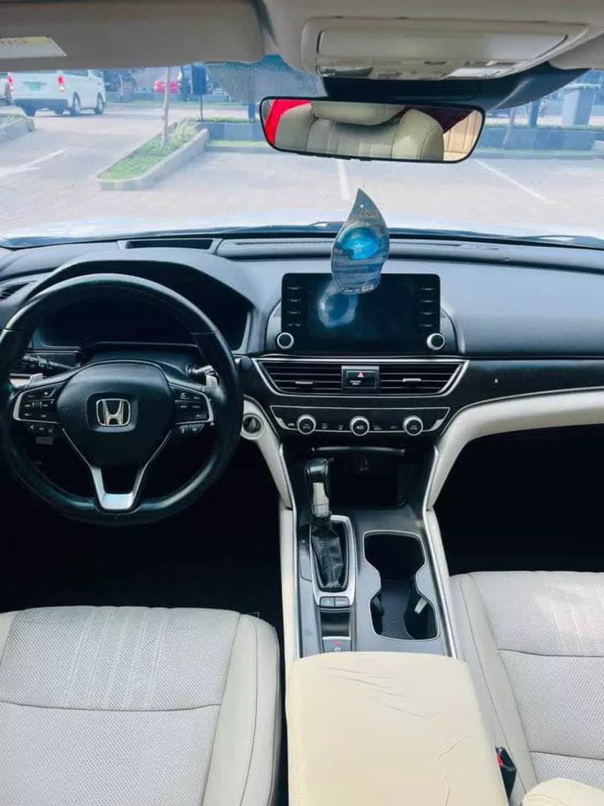 Honda Accord   - 2018