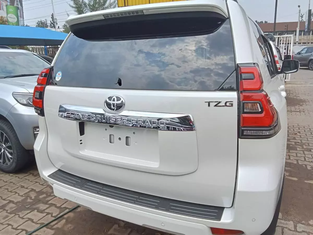 Toyota Landcruiser TZ.G   - 2020