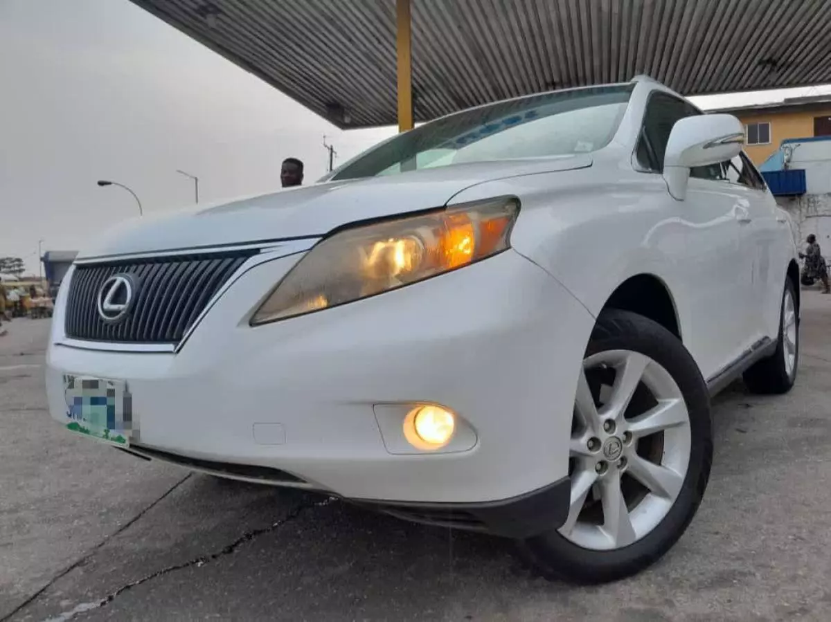 Lexus RX 350   - 2010