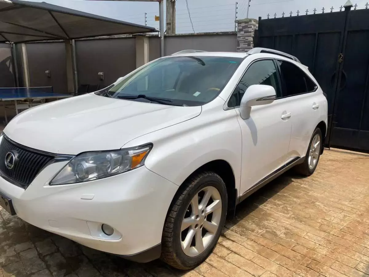 Lexus RX 350   - 2010