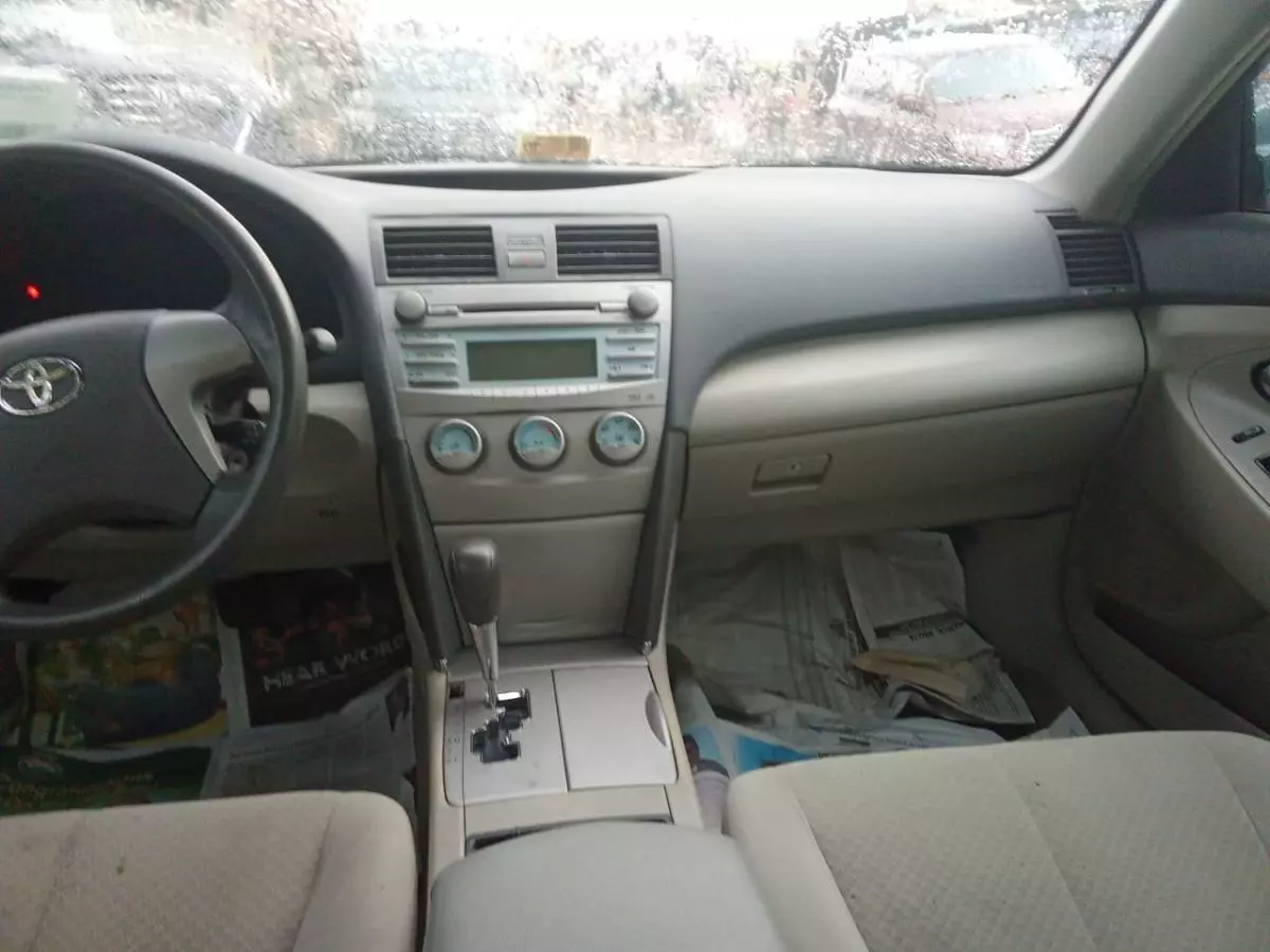 Toyota Camry   - 2007