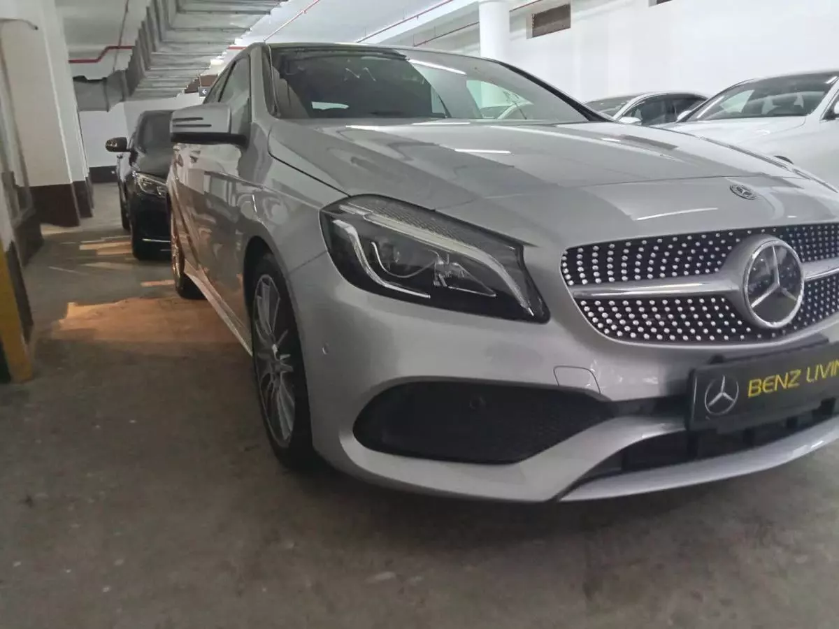 Mercedes-Benz A 180   - 2017