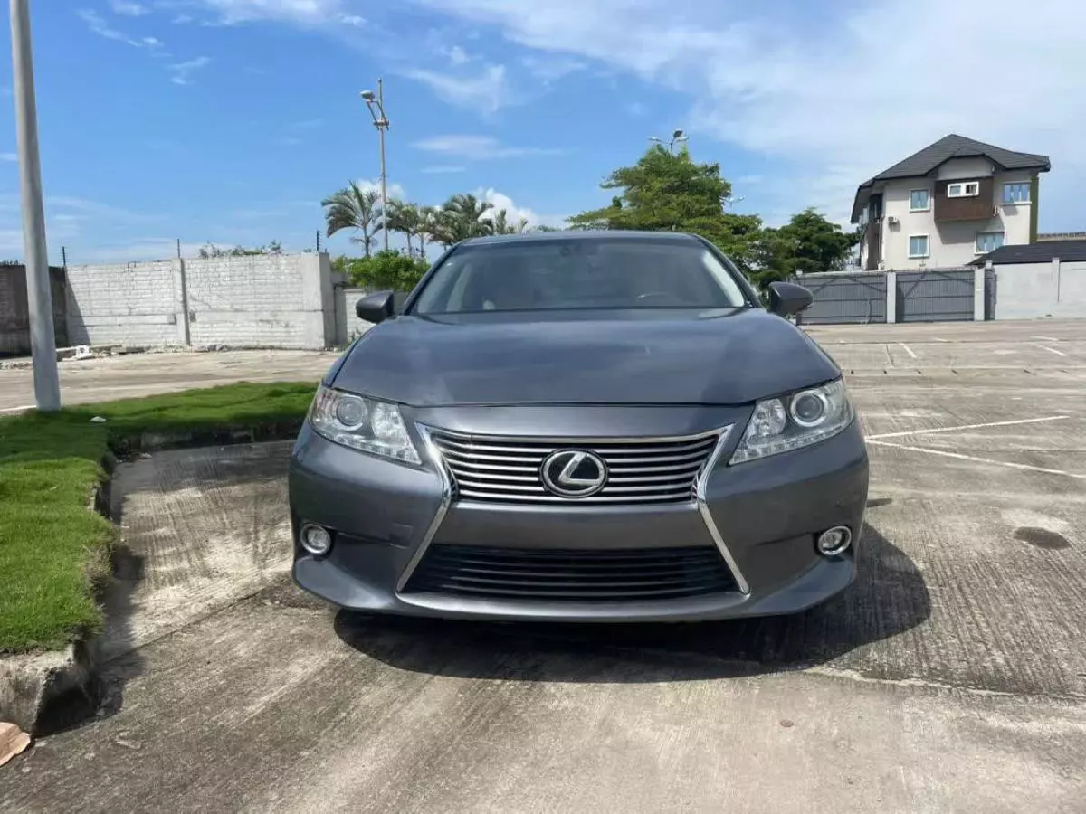 Lexus ES 350   - 2014