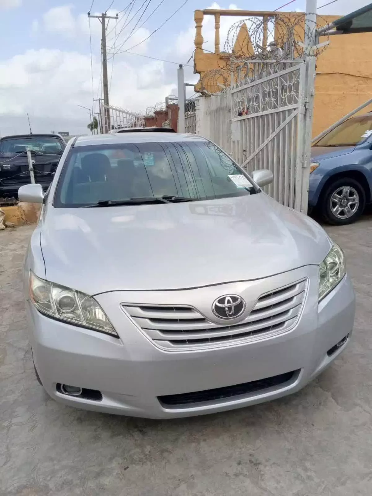 Toyota Camry   - 2007