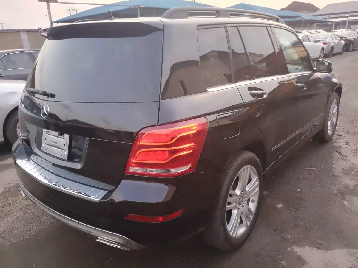 Mercedes-Benz GLK 350   - 2015