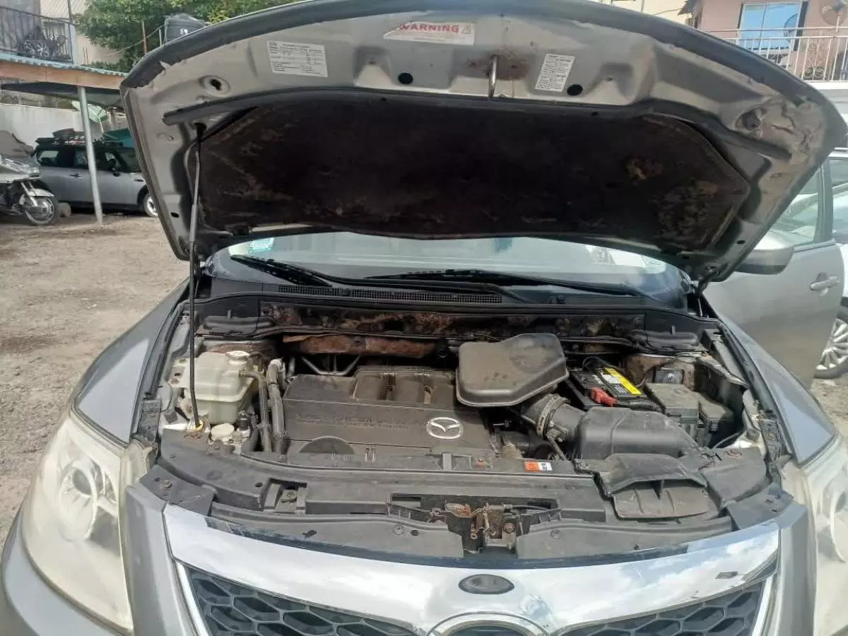 Mazda CX-9 - 2011
