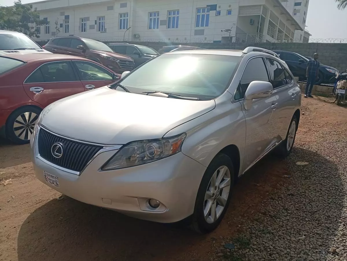 Lexus RX 350   - 2010