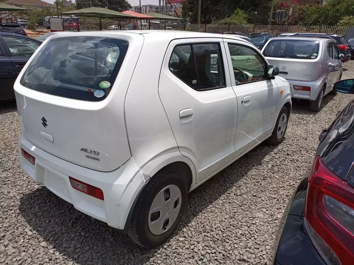 SUZUKI Alto GLX - 2015