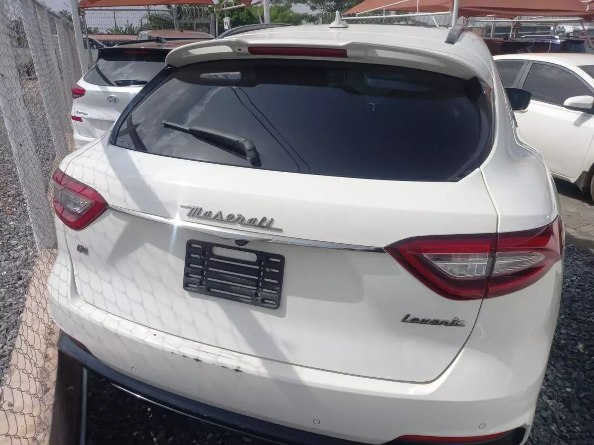 Maserati Levante   - 2020