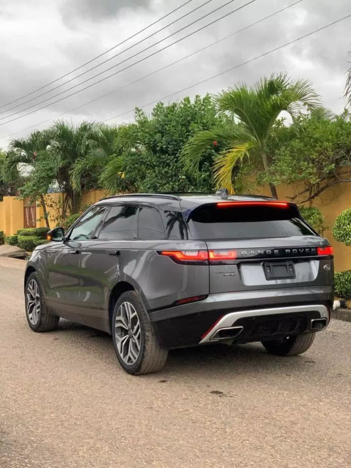 Land Rover Range Rover Velar   - 2019