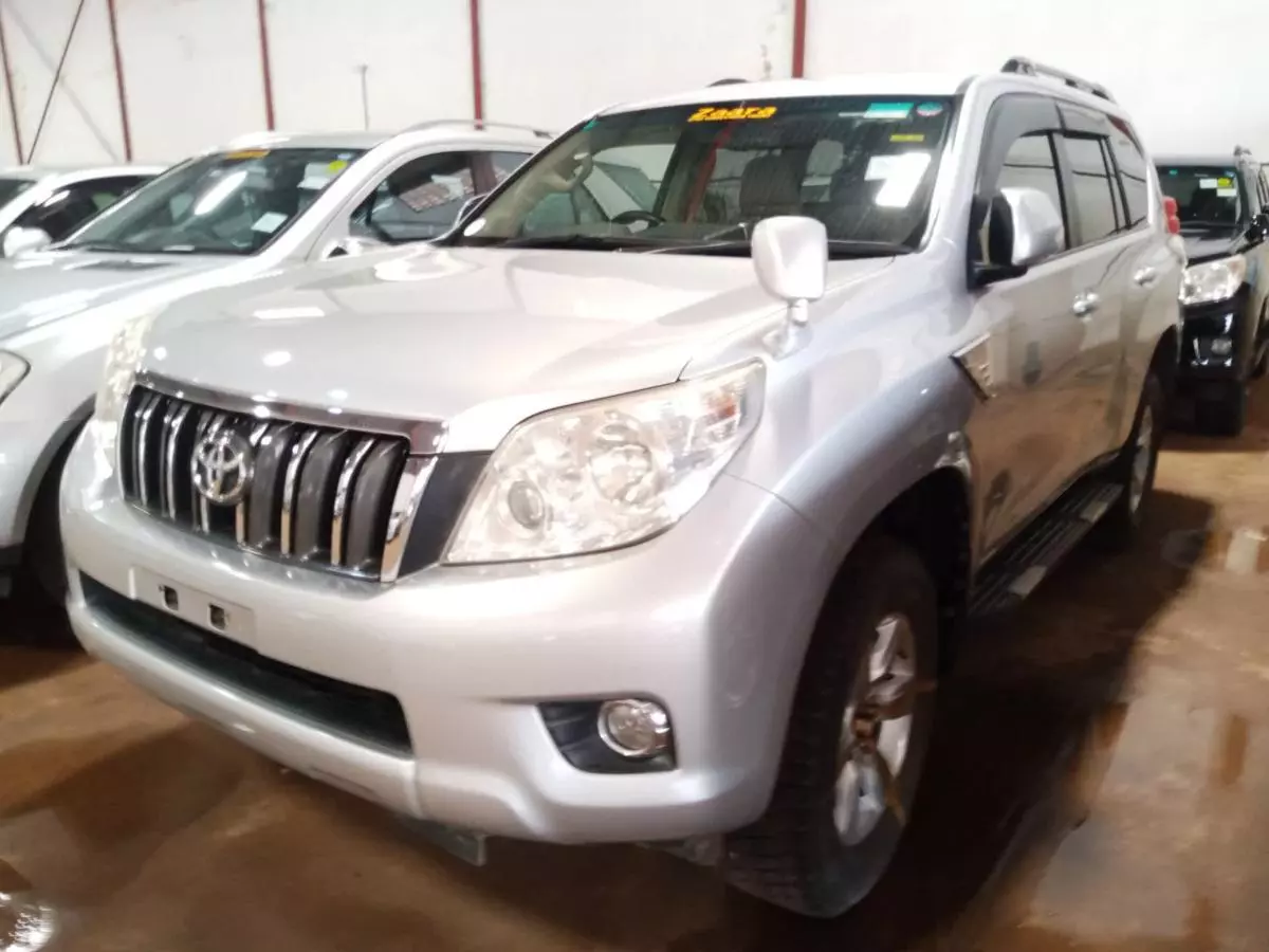 Toyota Landcruiser Prado   - 2010