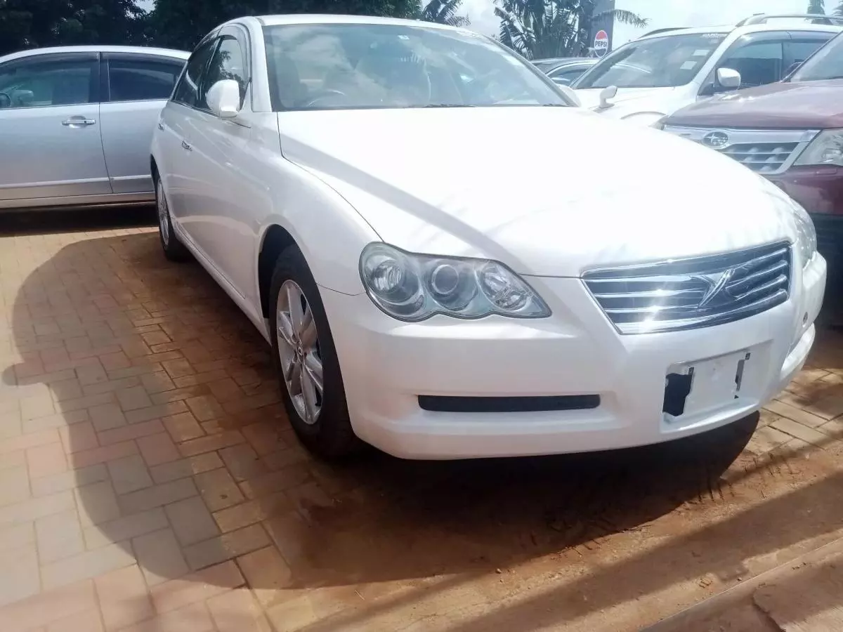 Toyota Mark X   - 2009