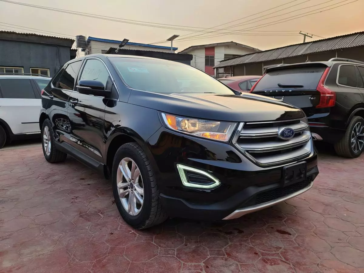 Ford Edge   - 2017