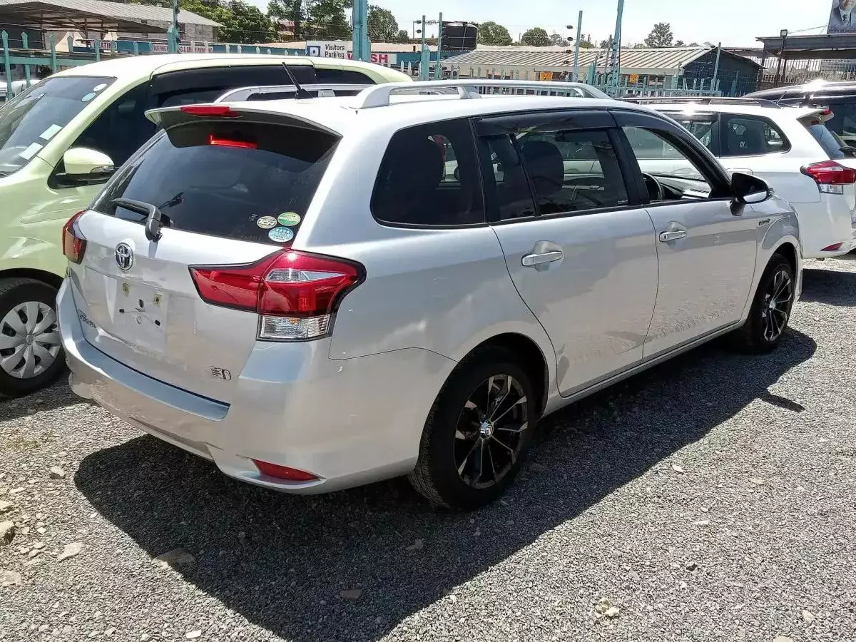 Toyota Fielder hybrid  - 2015