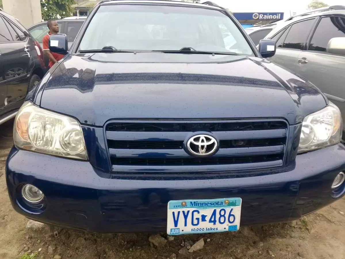 Toyota Highlander   - 2004