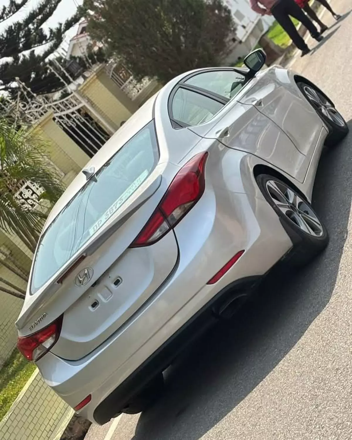 Hyundai Elantra   - 2015