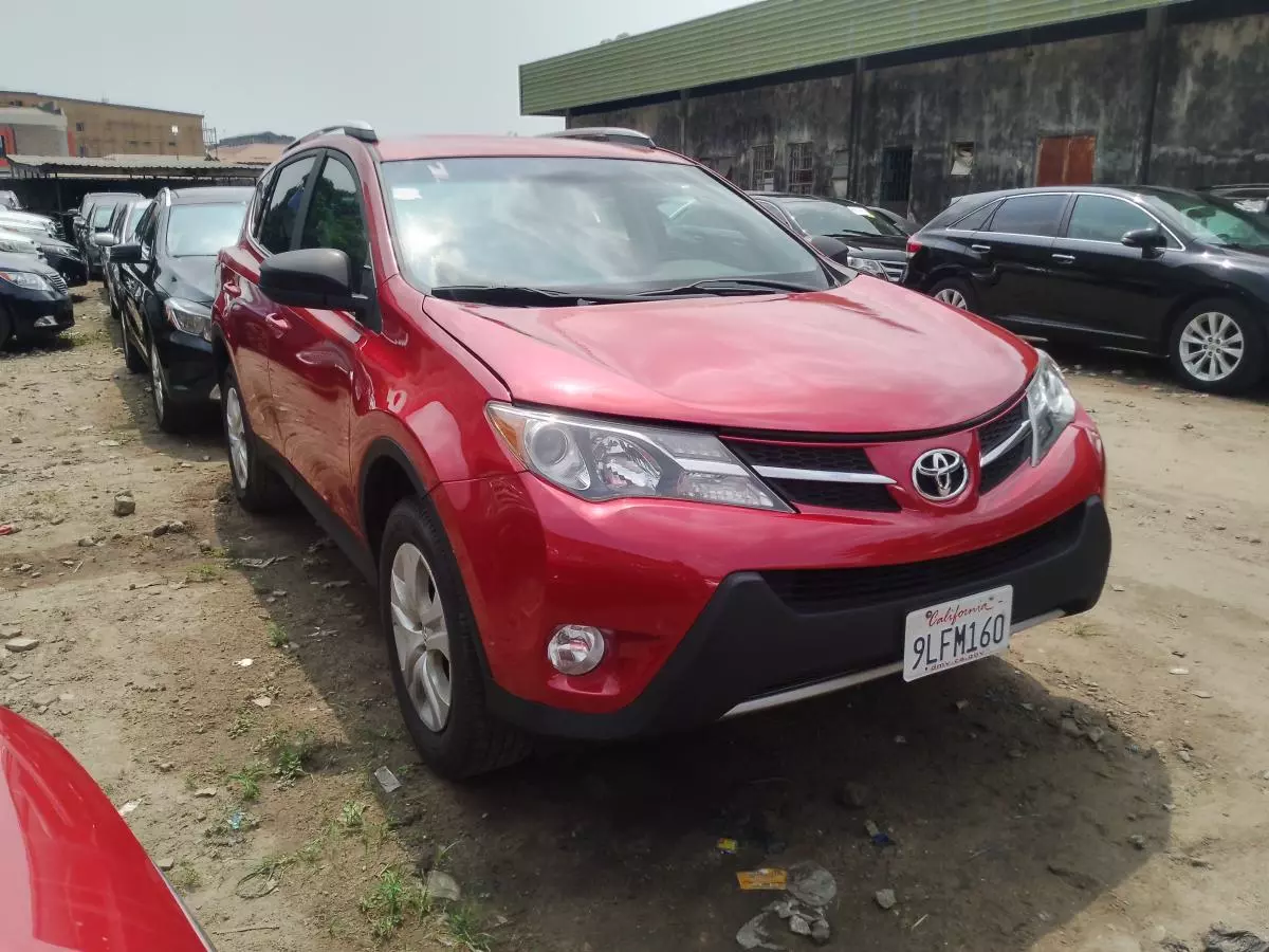 Toyota RAV 4   - 2014