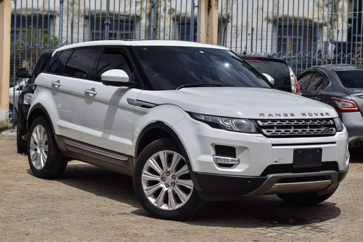 Land Rover Range Rover Evoque   - 2015