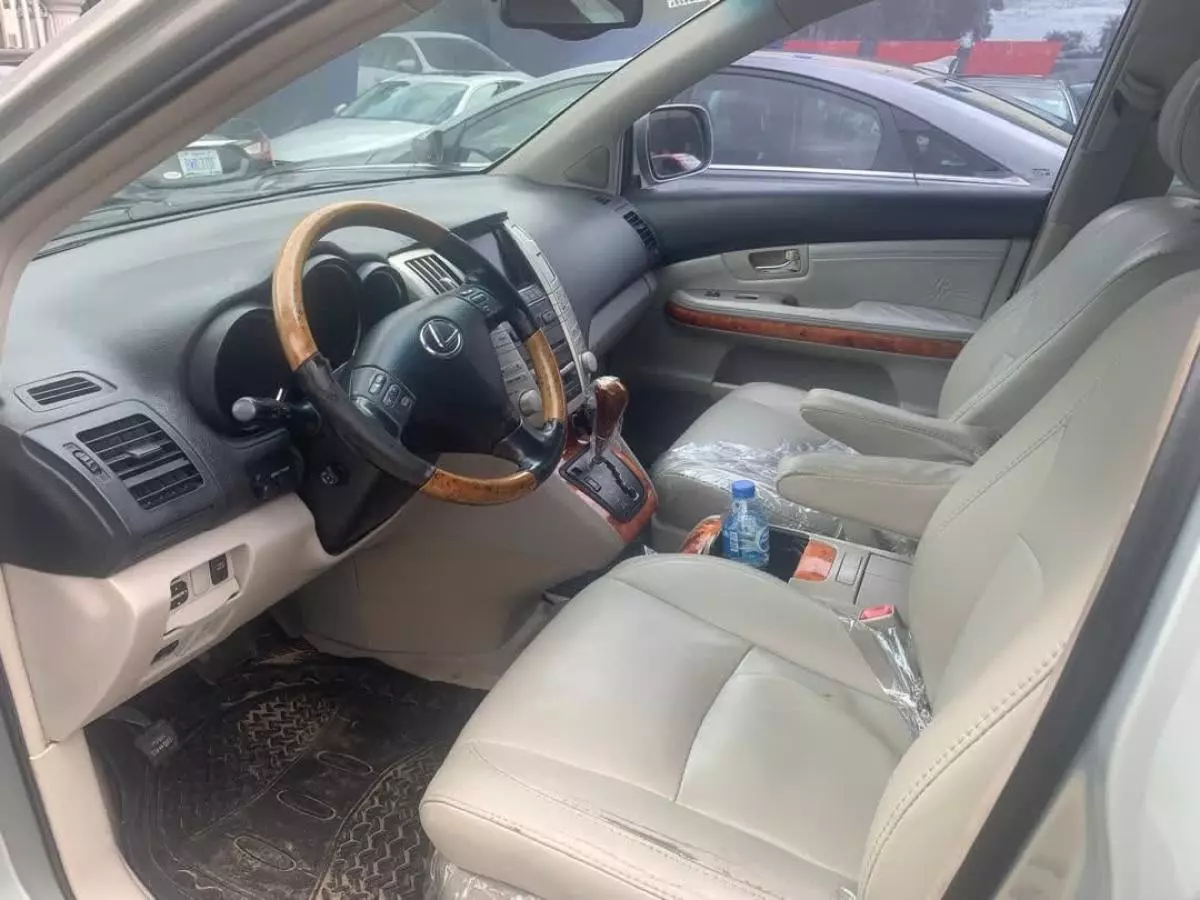 Lexus RX 330   - 2006