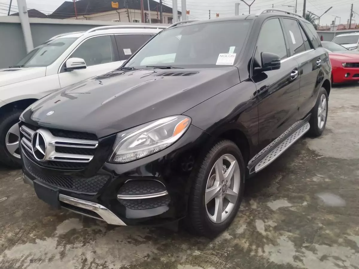 Mercedes-Benz GLE 350   - 2017