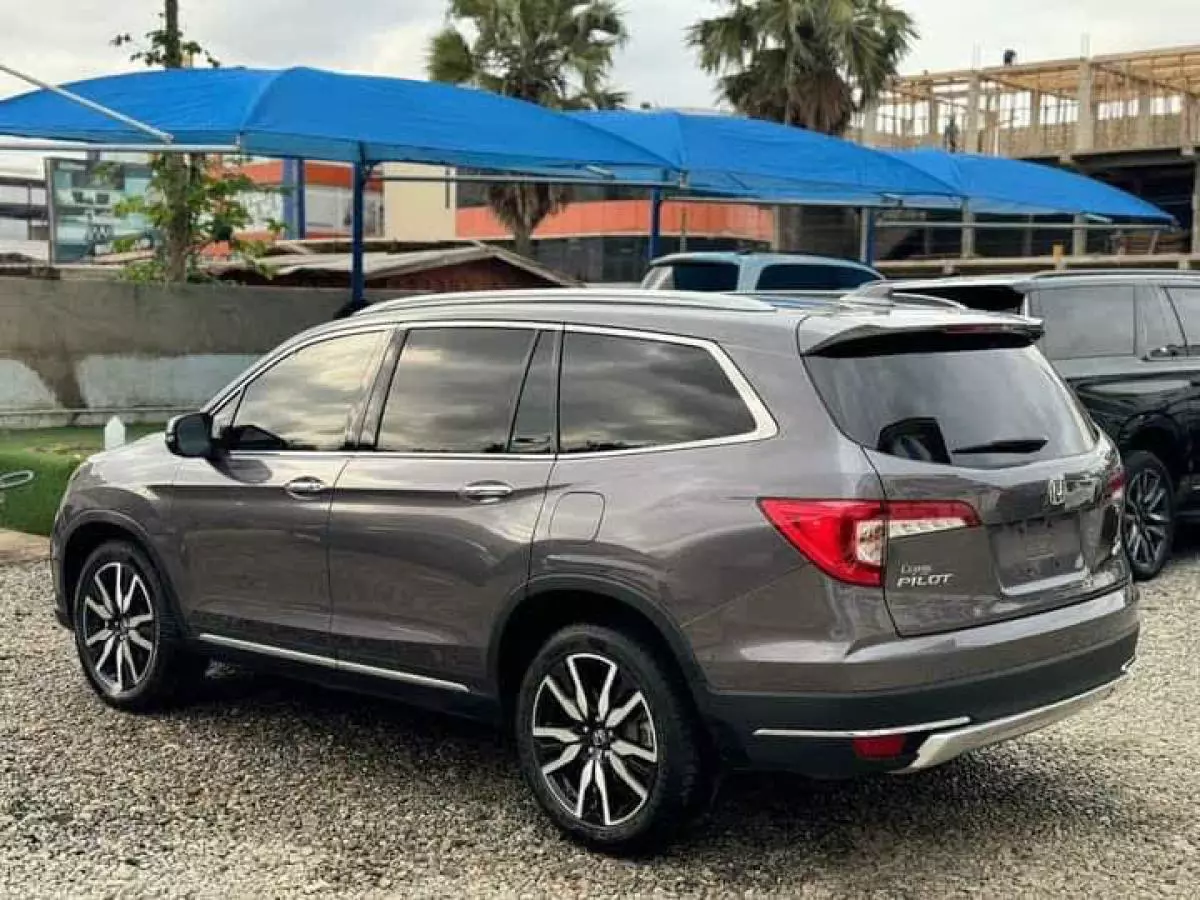 Honda Pilot   - 2021